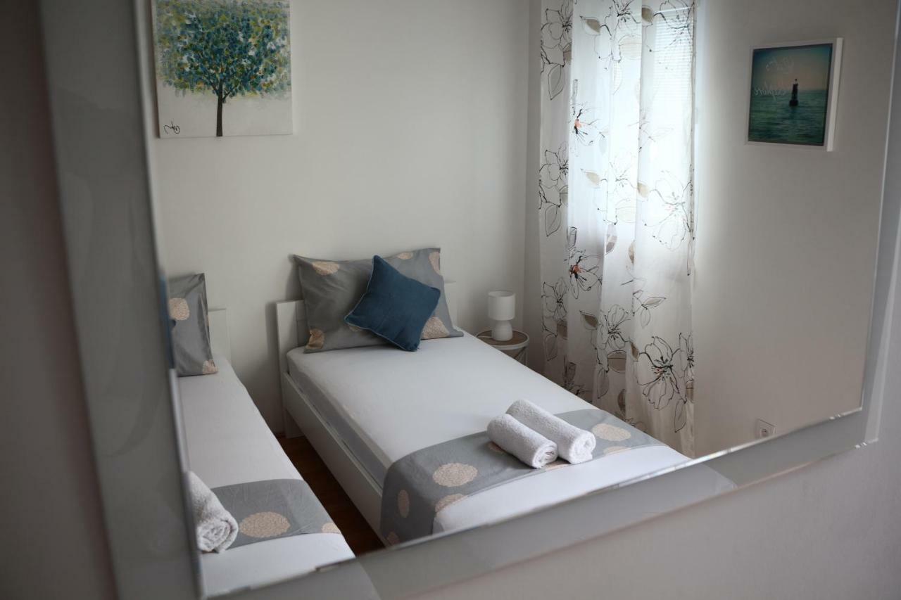 Apartment Mlacic Hvar Island エクステリア 写真