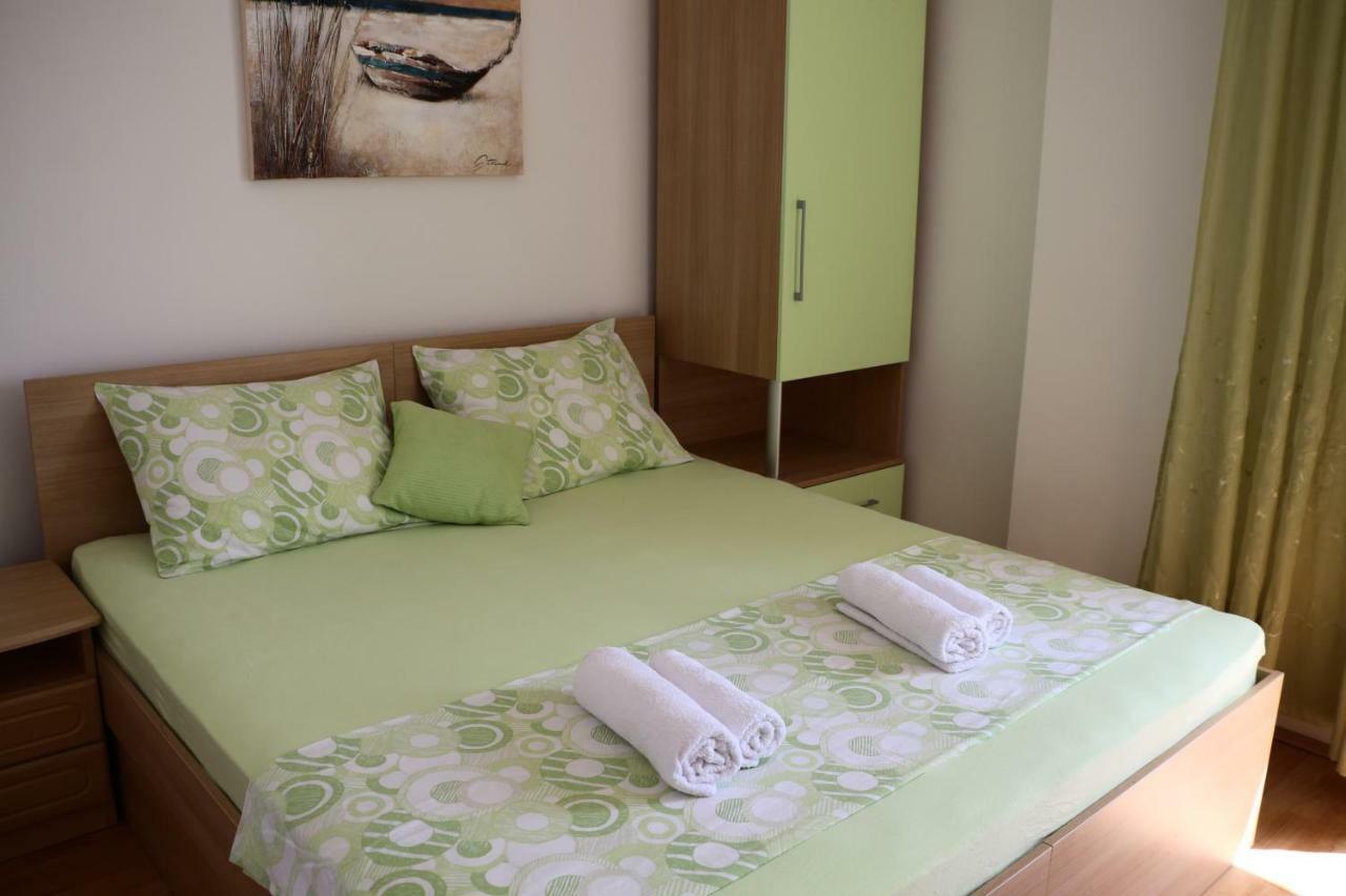 Apartment Mlacic Hvar Island エクステリア 写真