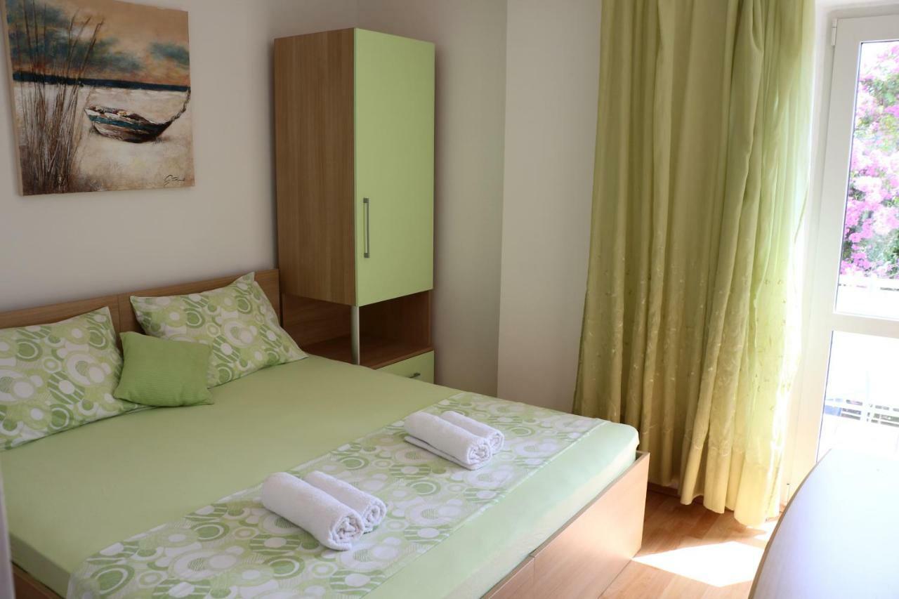 Apartment Mlacic Hvar Island エクステリア 写真